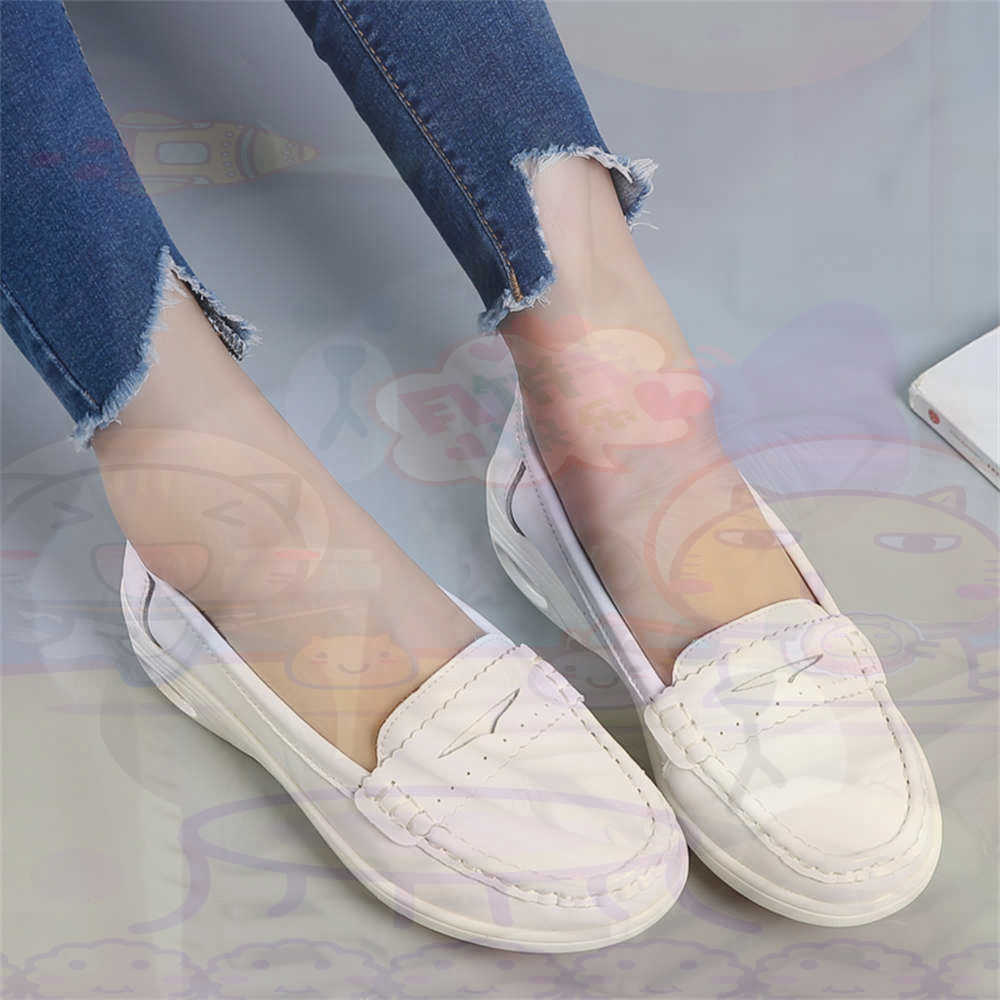 Shop Deals On Vintage Collectible Items - Soft SLIP-ON สตรีขนาดใหญ่รองเท้าเทนนิสสเก็ตบอร์ดสุภาพสตรีรองเท้าผ้าใบแบรนด์หรูกีฬาวิทยาลัย Drop Shipping