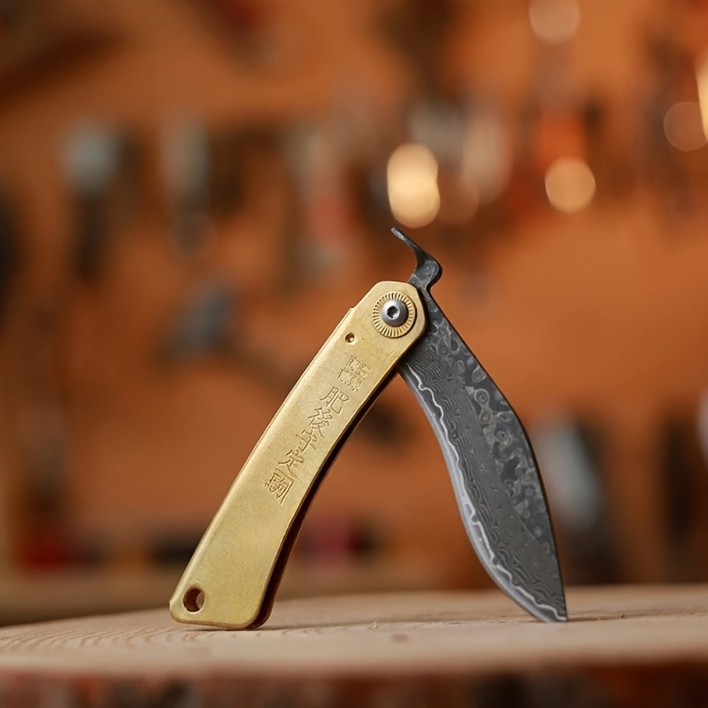 Vintage Collectible Knife - มีดพับ EDC แบบพกพา ด้ามจับทองเหลืองแกะสลักลาย ใบมีดสำหรับตั้งแคมป์ ล่าสัตว์