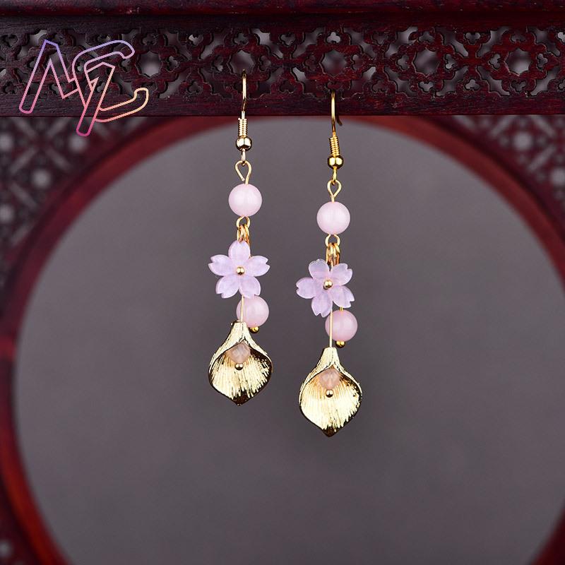 ต่างหูหยกธรรมชาติสีชมพู ลายดอก - Vintage Collector บทวิจารณ์และราคา